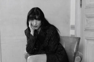 julia guez des vies nouveau single attitude