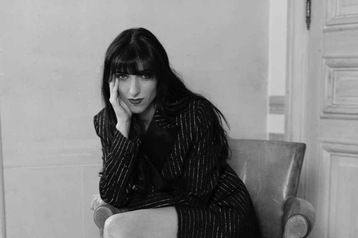 julia guez des vies nouveau single attitude